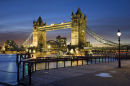 tower bridge dusk